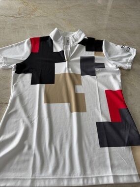 Geometric Quarter-Zip Long Sleeve Polo - White with Red/Black/Tan Accents